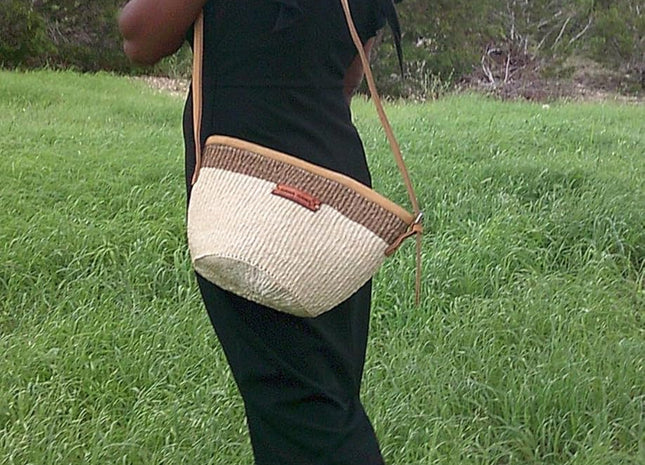 Life Top Handcrafted Sisal Straw Crossbody Bag