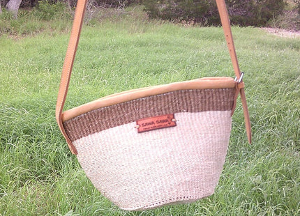 Life Top Handcrafted Sisal Straw Crossbody Bag
