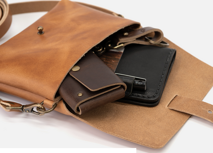 Augusta Crossbody