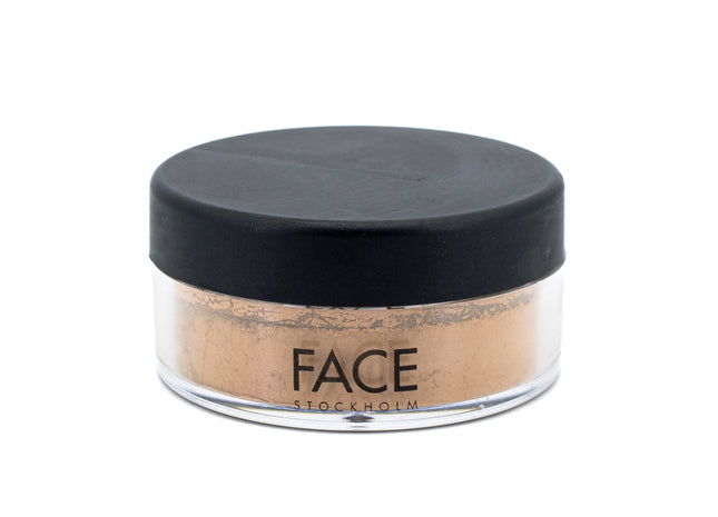 FACE STOCKHOLM Mineral Foundation GO NATURAL 3 0.03oz - New