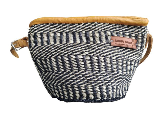 Small Balance Handcrafted Sisal Straw Crossbody Bag