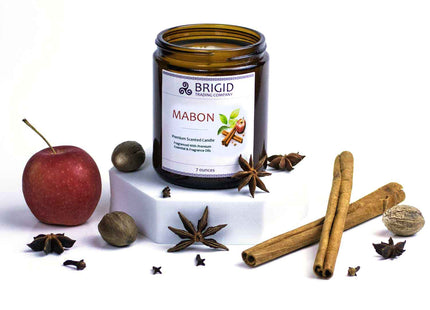 Mabon Soy Wax Candle - McIntosh Apple, Granny Smith, Apple Pie & Harvest Spices