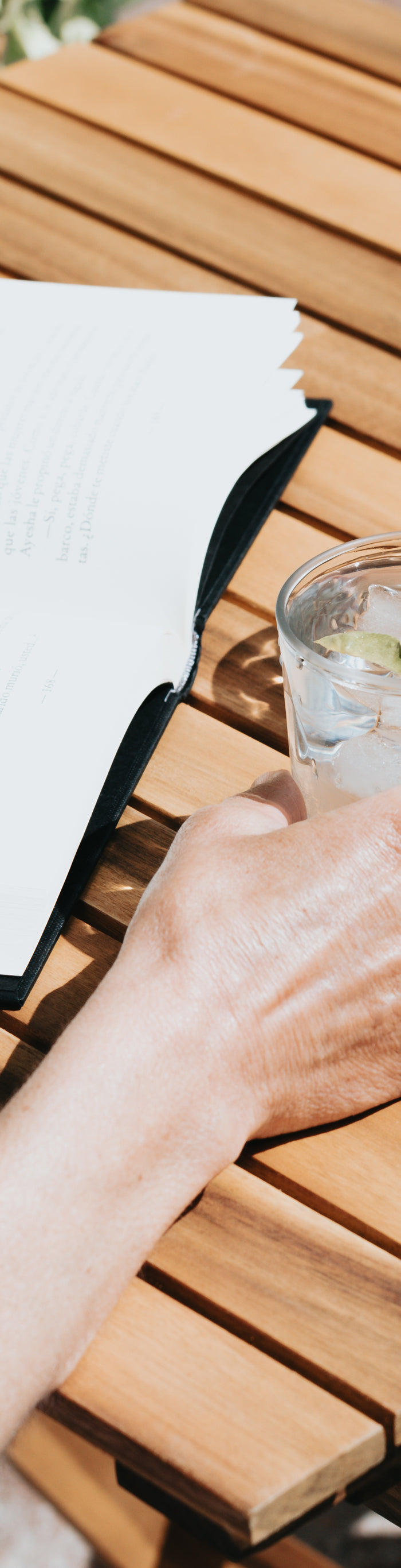 <h1>Outdoor Tables.</h1>